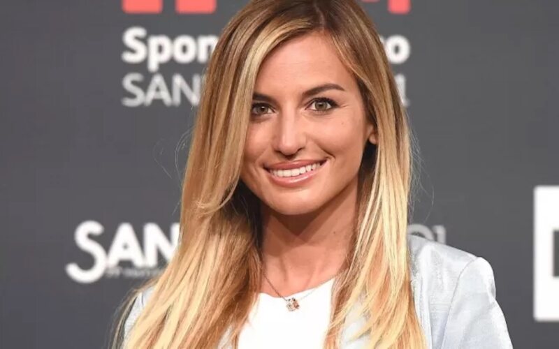 Beatrice Venezi sorridente