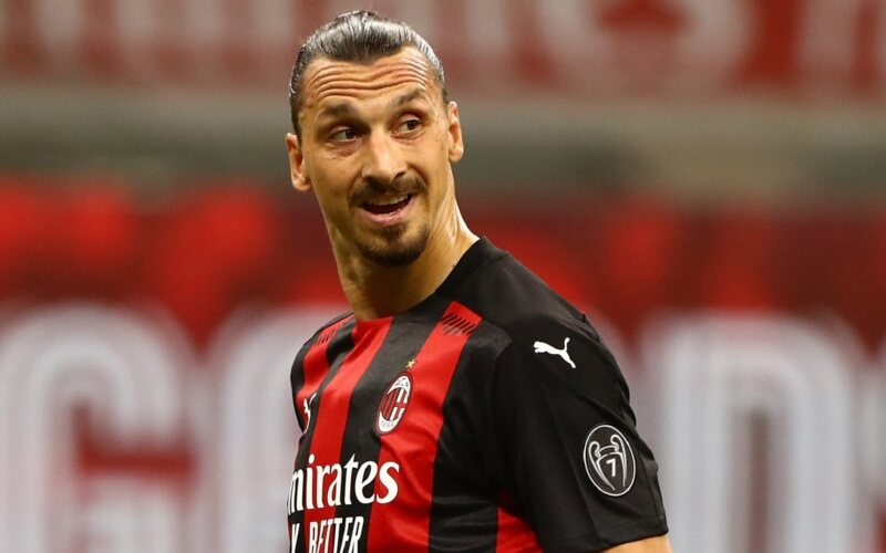 Ibrahimovic che gioca nel Milan